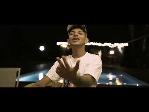 MC Buzzz - Gitana (Official Video)