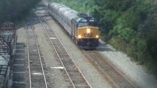 preview picture of video 'CSX OCS P904 at Manville, NJ 8/5/09'