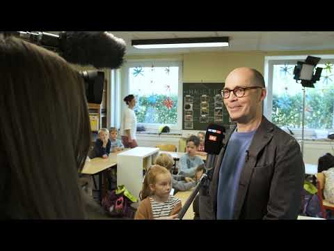 Kinderbuchautor Ingo Siegner schenkt ukrainischen Kindern Mutmach-Geschichte