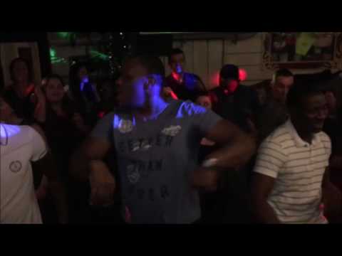 Maze N Igmatik - Sortez les téléphones - Vidéo au tropical café de Pau