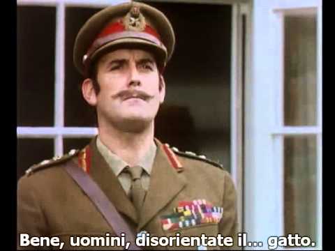 Monty Python Flying Circus (sub ita) - I Disorientatori di gatti (Confuse a cat)