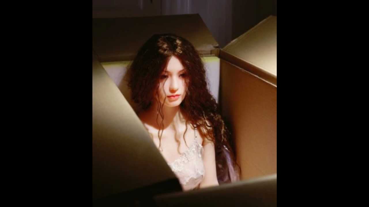 Tu Kaha Lyrics | Made In India (Alisha Chinai) | Alisha Chinai | Biddu