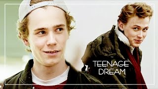 teenage dream. (evak)