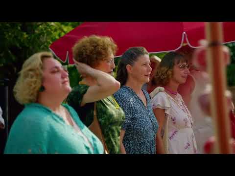 Nosila je rubac črleni // Trailer