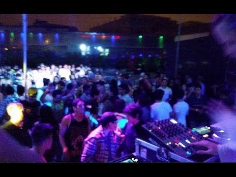 Mak omo live @Luna Fest