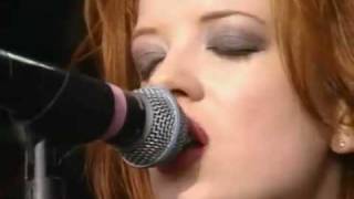 Garbage - Milk Live