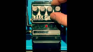 Video thumbnail for Dod Fx92 Bass Grunge Bass Effect Pedal Demo by Monteforte Valerio