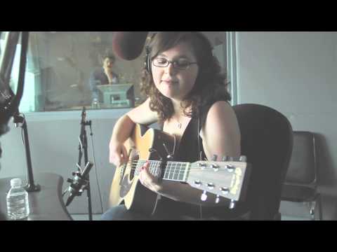 Sophie London Performs Best Kind of Problem.mov