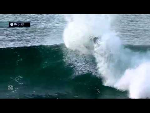 Wiggoly Dantas - Power snap back (2016 Rip Curl Pro Bells Beach  Round 4, Heat 2)