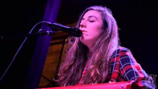 Julia Holter - Betsy On The Roof [4K] (live @ Rough Trade 10/24/15)
