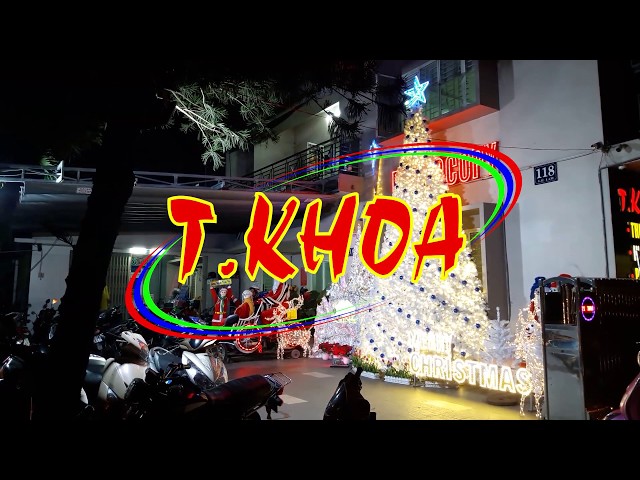 TKHOA – Merry Christmas 2017 (cây thông đẹp nhất Đà Nẵng)