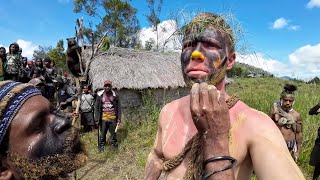 White Man Joins a Tribe in Papua New Guinea 🇵🇬 - YouTube