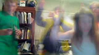 Girl You Stank Take A Bath (soulja boy tell&#39;em)