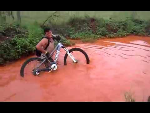 olha o que o Renato Garcia fez com a bicicleta !!