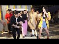 Kamariya Hila Rahi Hai Pawan Singh and