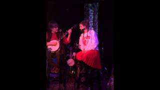 Bela fleck Abigail Washburn &quot;And Am I Born To Die&quot;