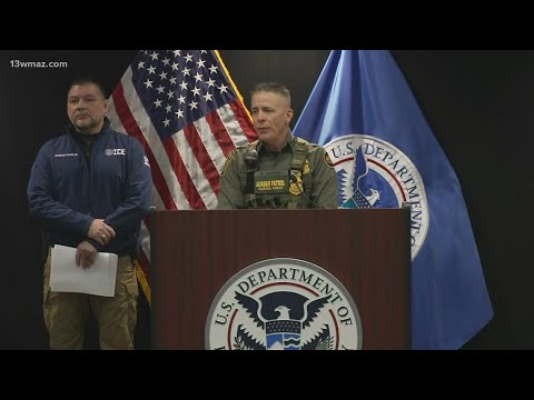 More details emerge after ICE agent shoots, kills Alex Pretti in Minnesota | Here's what we know