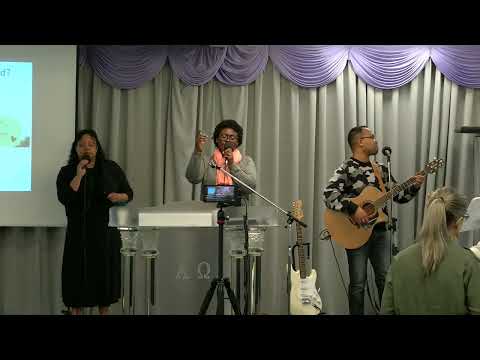 Wie is God behalve onze Heer