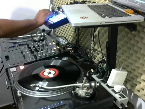 Flash Back Anos 90 - Mashup (Dj Luciano Santos)