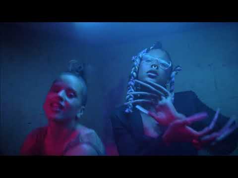 ROSALÍA & TOKISCHA - LA COMBI VERSACE (Lyric Video)