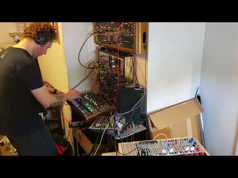 Buchla 208p Music Easel finally Synced with Minibrute 2s and friends!