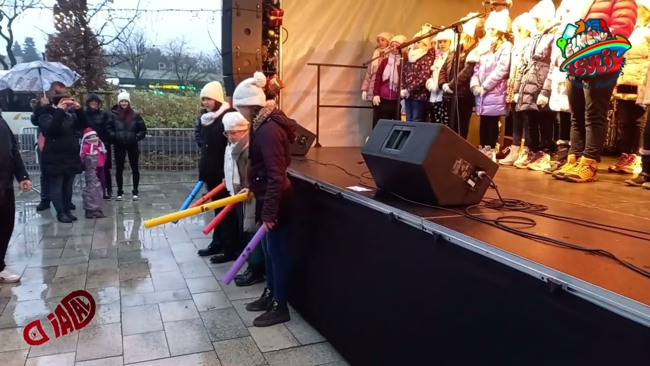 Adventi koncert a Főtéren 2023.12.02.