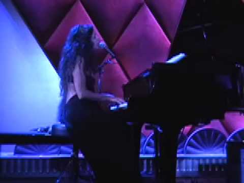 Katia Labozzetta sings and plays Blame It On My Youth.mov