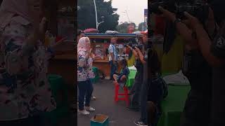 Download lagu TRANS 7 Shooting wisata kuliner cikini gondangdia bersama(Michael JacksonTanimbar) mp3 Download lagu TRANS 7 Shooting wisata kuliner cikini gondangdia bersama(Michael JacksonTanimbar) mp3