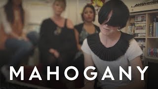 Saint Saviour - Something&#39;s Change | Mahogany Session