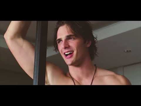 The Kiss Of Elle And Noah