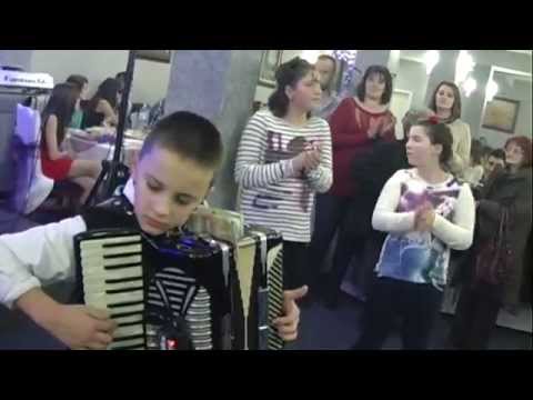 Kacino punoletstvo - Aca mali Zmaj - 72 dana - Pedja Uskokovic