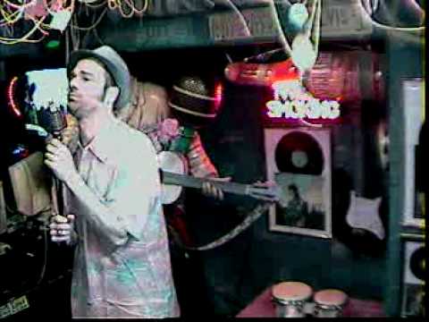 Jim singt Highway star im Karaoke Fun Pub Stuttgart www.funpub.eu