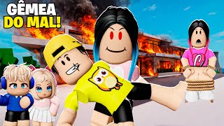 A GÊMEA DO MAL DA ANA TOYS GAMES ROUBOU SUA FAMILIA NO BROOKHAVEN!