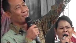 Download lagu new pallapa 2016 senyum & perang gery mahesa feat dwi ratna  live karangasem wirosari mp3