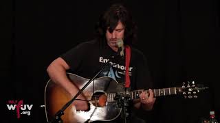 Pete Yorn - "Calm Down" (Live at WFUV) Pete Yorn - "Calm Down" (Live at WFUV)