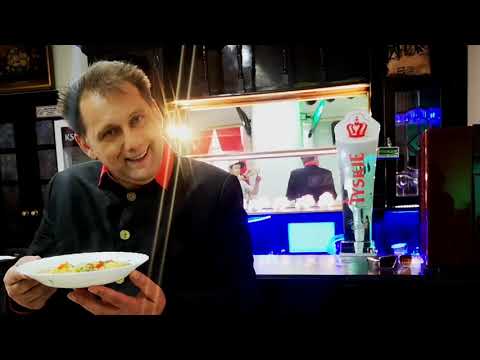 Pokaz potraw w Cygańskiej Restauracji Bogdana Trojanka