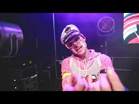 Mütze Katze DJ Team auf dem Stadtfest Peter und Paul 2019.