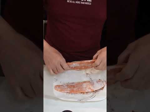 Seasoning the Salmon #ketorecipes #ketodiet