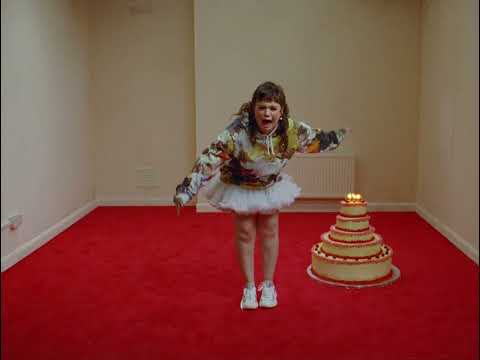 Trendhit Platz 13 heute: MESSY von Lola Young ((jetzt ansehen))