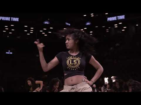 Loop Squad 2016 Barclay Center Half Time Show