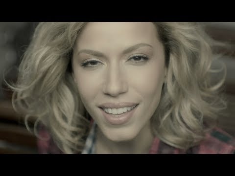 Burcu Güneş - Oflaya Oflaya (Official Video)