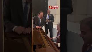 Download lagu WATCH: Malaysian PM Anwar Ibrahim STEALS THE SHOW at BRICS gala dinner #bricssummit2026 #shorts mp3