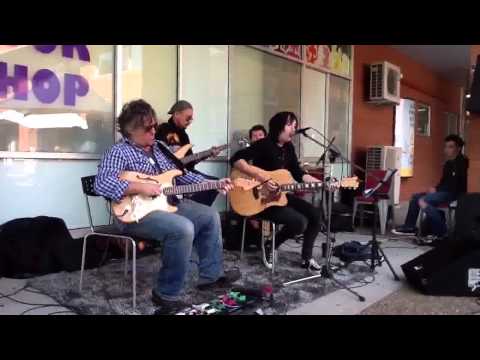 Live At The Lunchbox - Smokestack Lightning (Howlin' Wolf Cover)