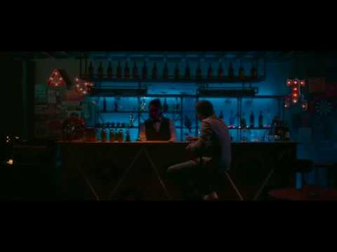 Xiaomi POCOPhone F1 Low Light Face Unlock