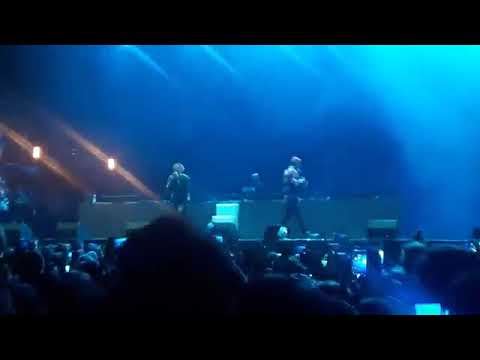 Live Capo Plaza - Tesla Feat. Sfera Ebbasta,Drefgold