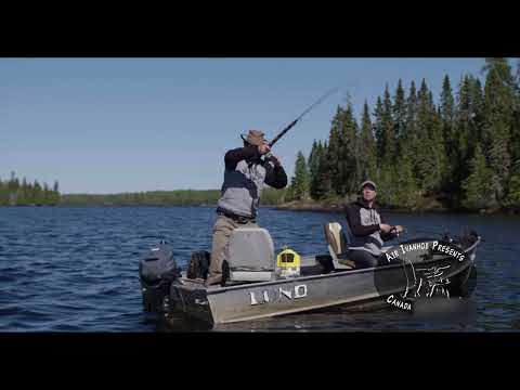 Moving a small shed with farm jacks - Camp falls -Dangerous for hand- Hooked On Canada S1 Ep3 Seg 2