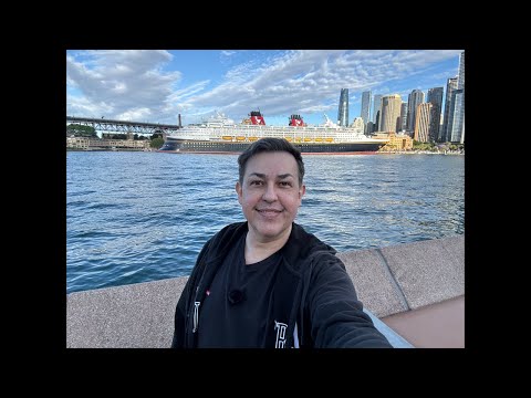 Thumbnail for Disney Wonder em Sydney - Live