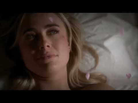 Zeke and Michaela wake up together - Zekaela 4x01