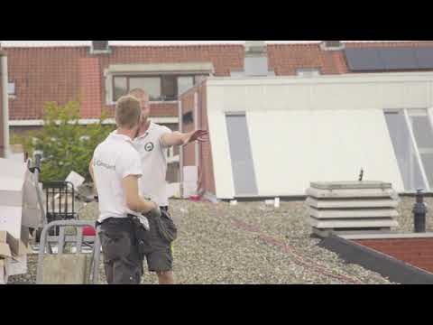 Installatie Buurtstroom zonnepanelen Buurthuis Zuilen door Groenpand