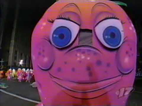 1998 Golden Crown Fancy Brigade "Swinging Fant-A-Sea"  (Outside Show) - 5th Place